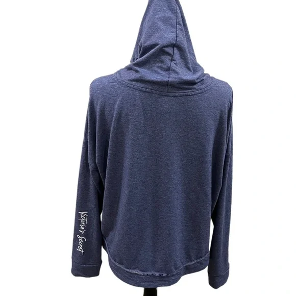 VICTORIA SECRET LIGHT-WEIGHT T-SHIRT HOODIE - Picture 3 of 5